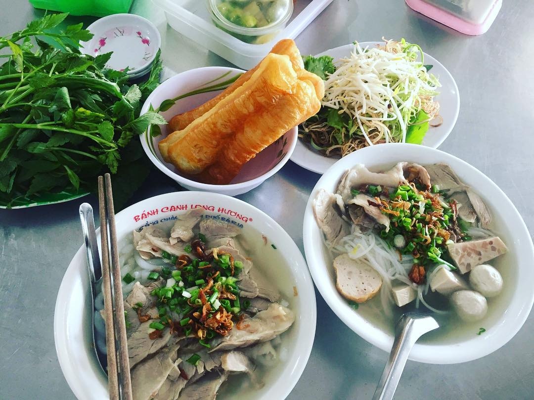 Nước lèo đậm đà ngon hết sẩy